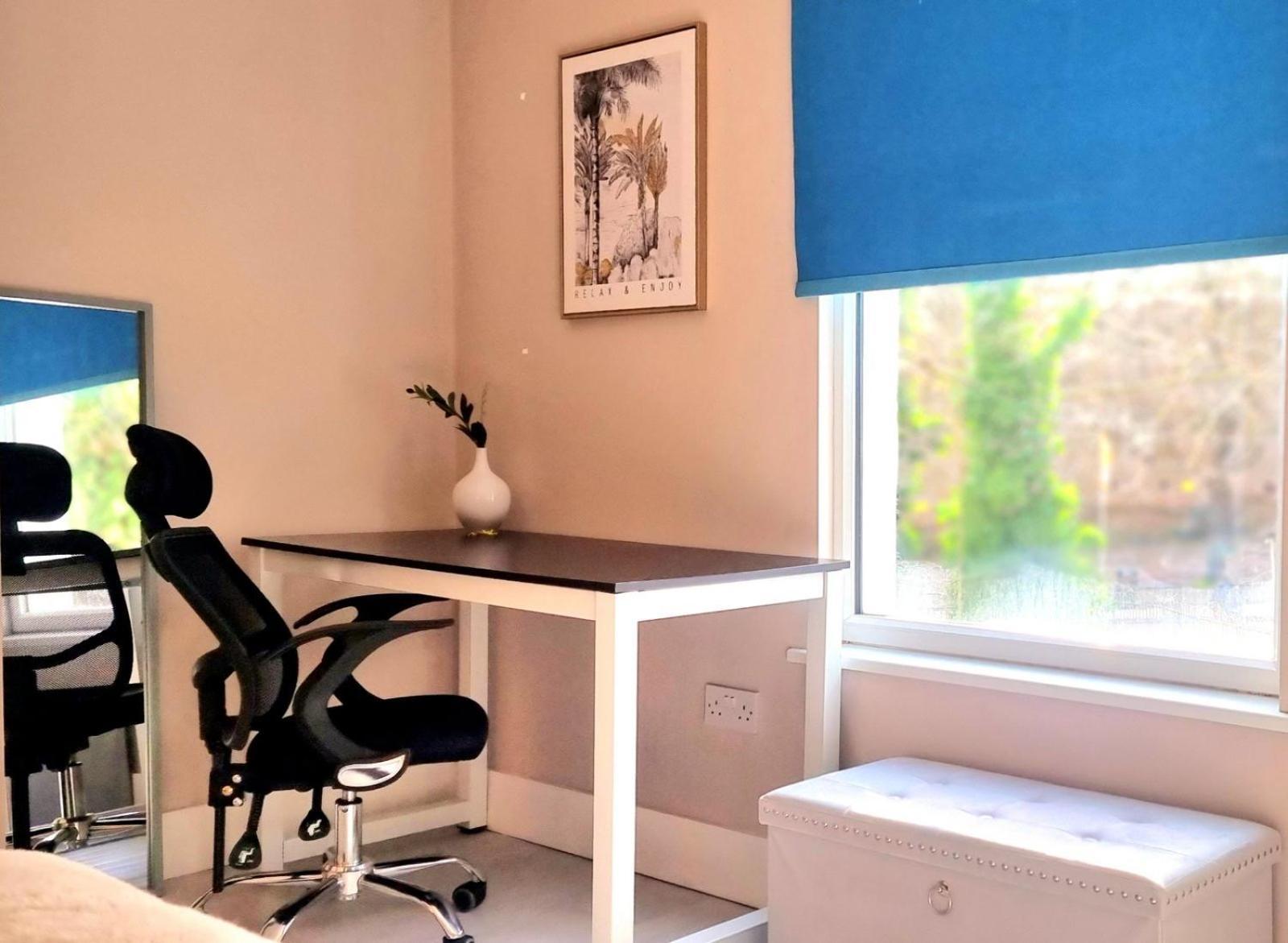 Central Winchester Serviced Apartments Bagian luar foto